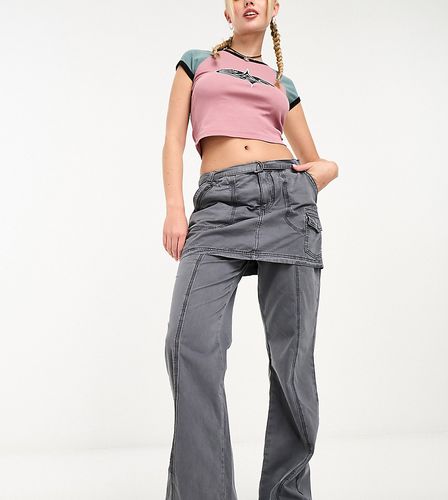Pantalon jupe hybride style années 2000 - Anthracite délavé - Reclaimed Vintage - Modalova