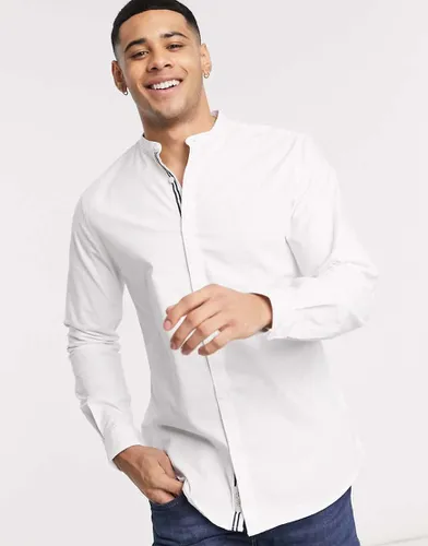 Chemise Oxford coupe slim col grand-père - Blanc - River Island - Modalova