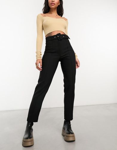 Pantalon carotte avec ceinture - River Island - Modalova