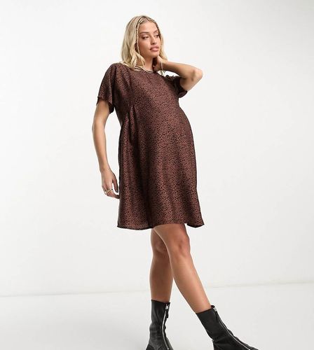 Wednesday's Girl - Robe babydoll courte de grossesse à pois effet tacheté - Marron - Wednesday's Girl Maternity - Modalova