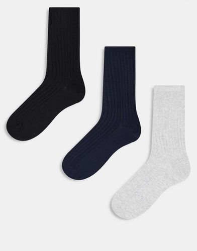 Lot de 3 paires de chaussettes côtelées - /blanc/bleu marine - Weekday - Modalova