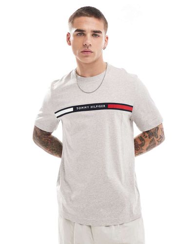 T-shirt avec logo drapeau linéaire - Gris - Tommy Hilfiger - Modalova