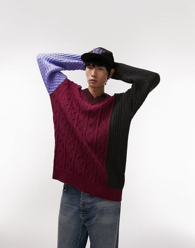 Pull col V en maille à coutures variées - Bordeaux - Topman - Modalova