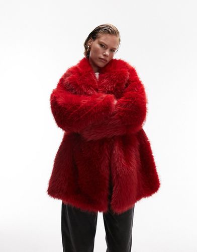 Manteau à empiècements en fausse fourrure - Topshop - Modalova