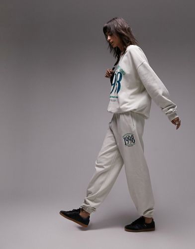 Pantalon de jogging oversize d'ensemble à imprimé en relief Prince Street NYC - Écru délavé vintage - Topshop - Modalova