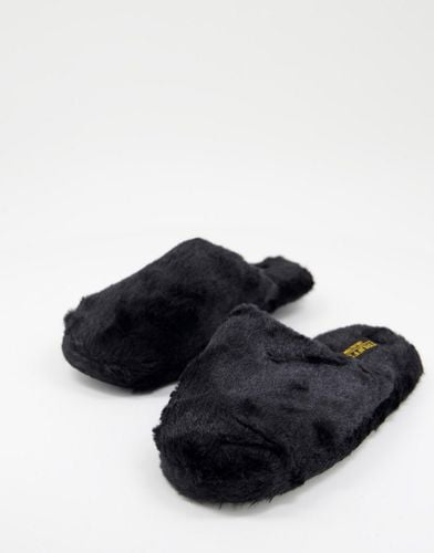 Chaussons duveteux style mules - Truffle Collection - Modalova