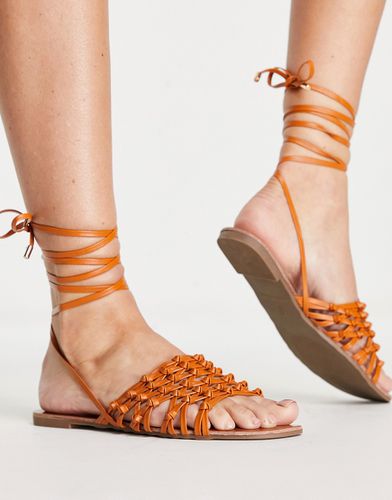 Sandales plates nouées à la cheville - Orange - Truffle Collection - Modalova