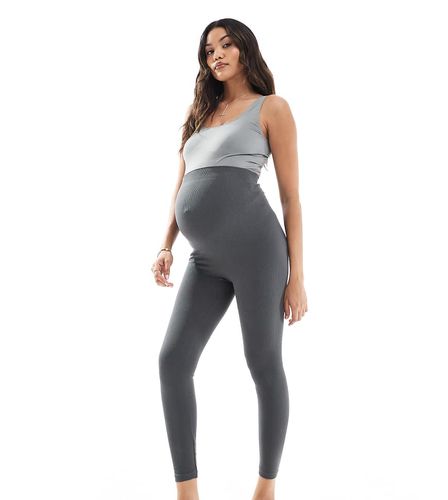 VERO MODA - Legging de grossesse côtelé sans coutures - asphalte - Vero Moda Maternity - Modalova