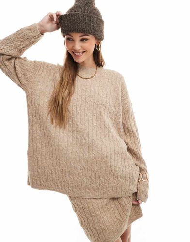 Pull d'ensemble souple en maille torsadée - Camel - Vero Moda - Modalova