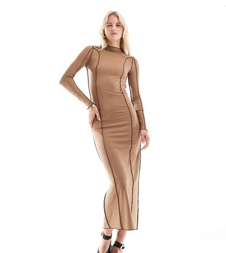 Robe longue en jersey à manches longues et coutures contrastantes - Marron - Vero Moda Tall - Modalova