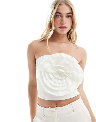 Top bandeau de mariage en jacquard avec grosse fleur en 3D - Vila - Modalova