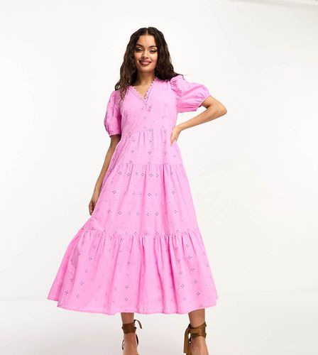 Y.A.S Petite - Robe longue en broderie anglaise - Yas Petite - Modalova