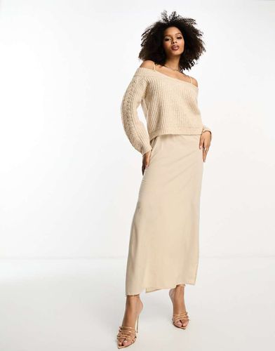 Y.A.S - Robe pull mi-longue avec fond en satin - Crème - Yas - Modalova