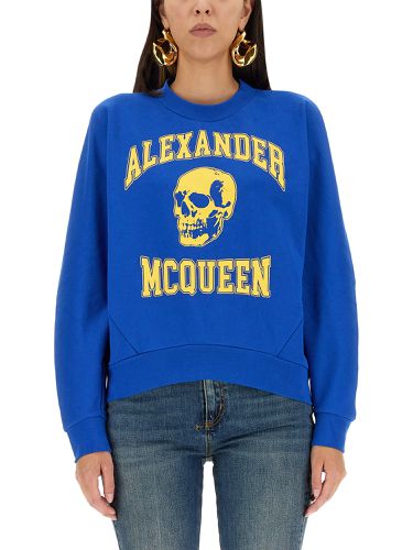 Varsiity skull sweatshirt - alexander mcqueen - Modalova