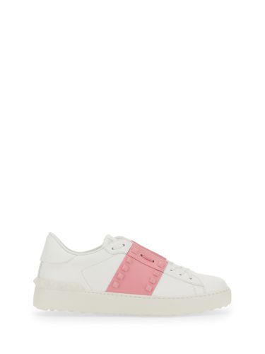 Rockstud untitled sneaker - valentino garavani - Modalova