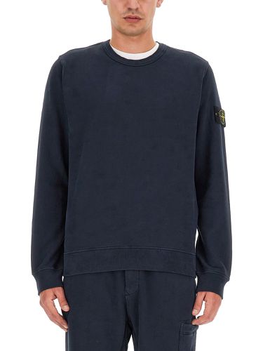 Stone island sweatshirt with logo - stone island - Modalova