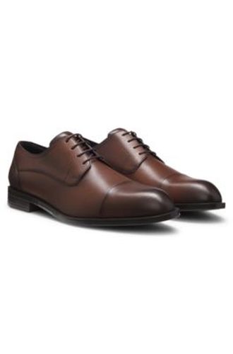 Chaussures derby en cuir à bout droit - Boss - Modalova