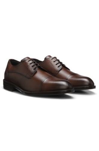 Derbies en cuir grainé à bout rapporté - Boss - Modalova