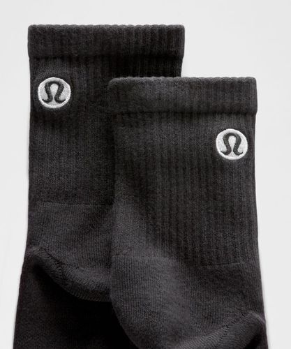 “ Chaussettes hautes Daily Essential unisexe Lot de 3 â€“ Taille S - lululemon - Modalova
