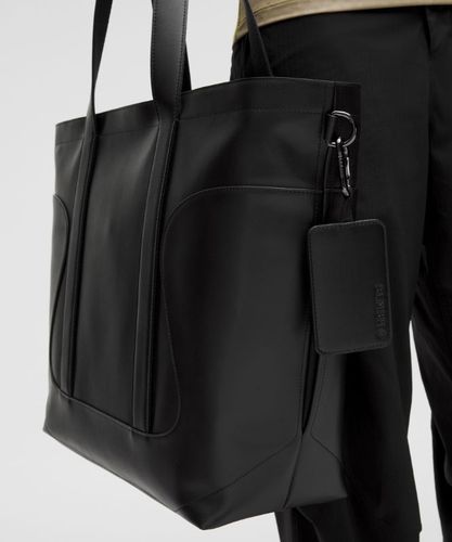 “ Ã‰tiquette en cuir alternatif Collection SLNSH - lululemon - Modalova