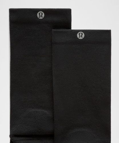 “ Chaussettes Power Stride unisexes mi-hautes â€“ Taille S - lululemon - Modalova