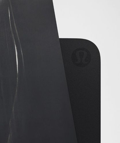 “ Le (grand) Tapis 5 mm En caoutchouc certifiÃ© FSC â€“ Noir/Blanc - lululemon - Modalova