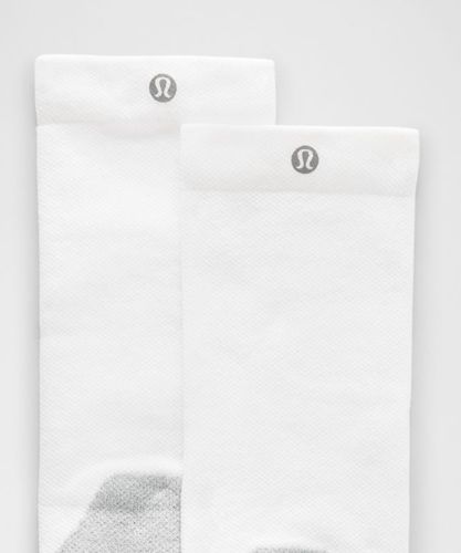 “ Chaussettes unisexes Power Stride avec amorti 3 paires â€“ Taille XL - lululemon - Modalova