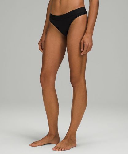 “ String UnderEase taille mi-haute Trios â€“ Taille L - lululemon - Modalova