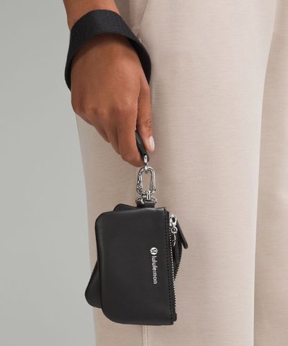 “ Double pochette Ã  dragonne MatiÃ¨re cactus â€“ Noir - lululemon - Modalova