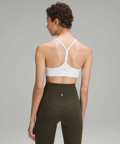 “ Soutien-gorge Flow Y Nulu Maintien lÃ©ger, bonnets A Ã  Cs â€“ Taille 12 - lululemon - Modalova