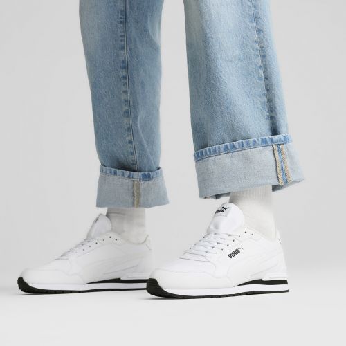 Sneakers ST Runner v4 Unisexe, Chaussures, Blanc, 35.5 - PUMA - Modalova
