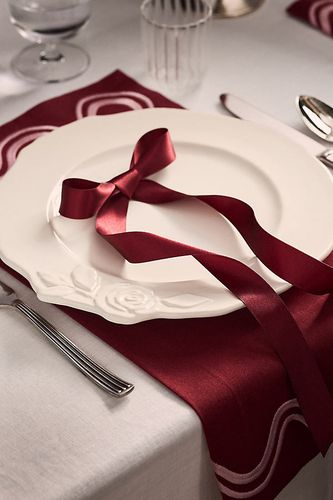Assiettes plates Rose en faïence italienne, ensemble de 4 en White taille: S chez - Anthropologie - Modalova
