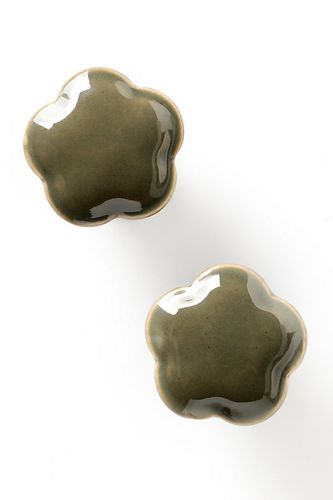 Bouton en céramique fleur Mari, ensemble de 2 en Green chez - Anthropologie - Modalova