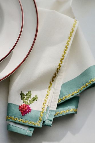 Serviettes de table brodées Giulietta, ensemble de 2 en Red taille: S chez - Anthropologie - Modalova