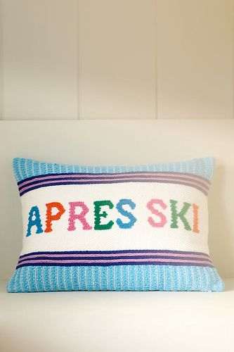 Coussin en coton brodé Alden en taille: 14" x 20" chez - Anthropologie - Modalova