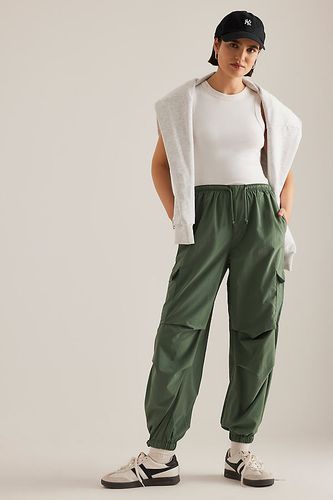 Pantalon cargo large en Green taille: XS chez Anthropologie - Reebok - Modalova