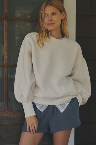 Sweat-shirt ample à col rond en White taille: XS chez Anthropologie - Pilcro - Modalova