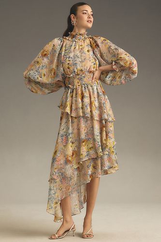 Robe mi-longue asymétrique Astrid à manches longues et col montant taille: XS chez Anthropologie - Elliatt - Modalova