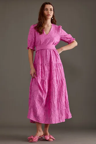 Robe longue étagée à manches bouffantes Cathi-Sadie en Pink taille: Uk 10 chez Anthropologie - Selected Femme - Modalova