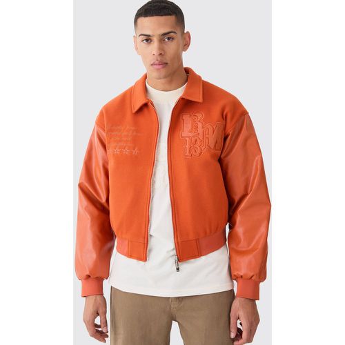 Veste ample universitaire à col en simili - Boohooman - Modalova