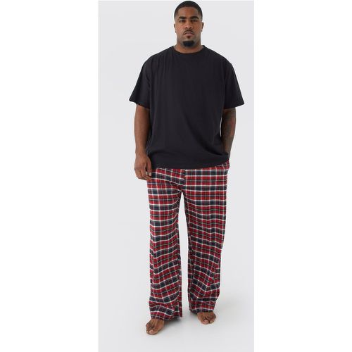 Grande taille - Ensemble de pyjama à carreaux avec t-shirt - MAN - - XXXL - Boohooman - Modalova