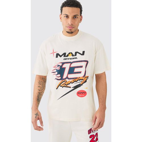 Oversized Man Racing Graphic T-shirt - Boohooman - Modalova