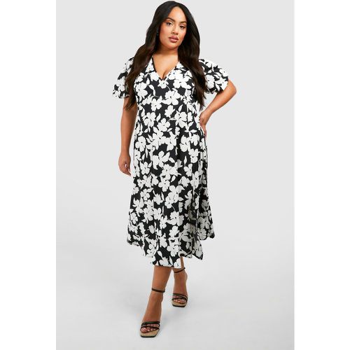 Grande Taille - Robe Mi-Longue Fleurie - boohoo - Modalova