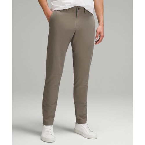 – Pantalon chino ABC coupe slim Coton VersaTwill extensibles – 81 cm – Taille 40 - lululemon - Modalova