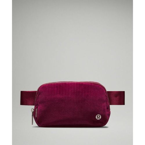 – Sac de ceinture Everywhere Velours côtelé - lululemon - Modalova