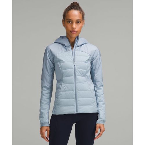 – Veste à capuche Down For It Alls – Blue/Pastel – Taille 10 - lululemon - Modalova