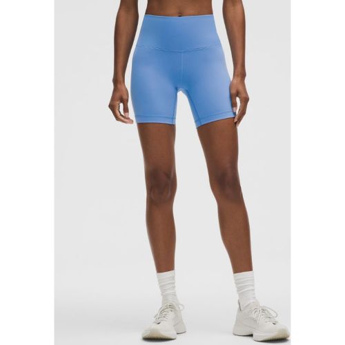 Donnez-vous à fond, sans surchauffer. Conçus en Everlux™, les vêtements de la collection Wunder Train laissent circuler l’air et sèchent rapid - 156503582 - Modalova