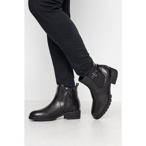 Bottines Effet Cuir À Boucles Pieds Larges E & Extra Larges eee - Yours - Modalova