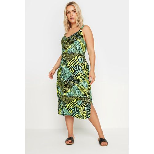 Curve Green Mixed Animal Print Beach Dress, Grande Taille & Courbes - Yours - Modalova