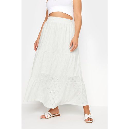 Curve White Broderie Anglaise Tiered Maxi Skirt, Grande Taille & Courbes - Yours - Modalova